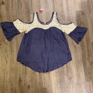 Pink Blush Periwinkle purple/Blue open arm top, size Large. NWT